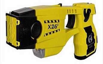 Đặc vụ Anh để lộ súng điện 50.000V