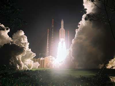 Những thời khắc xúc động phóng vệ tinh Vinasat-1