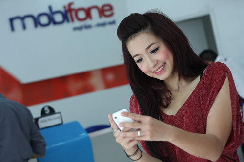 Đọc báo miễn phí trên cổng Zoom360 của MobiFone