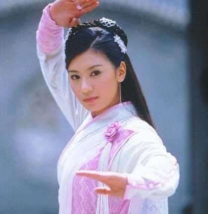 'Triệu Mẫn' Giả Tịnh Văn công khai yêu đồng tính