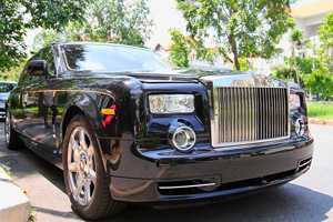 Đại gia Việt “nghiện” Rolls-Royce Phantom rồng