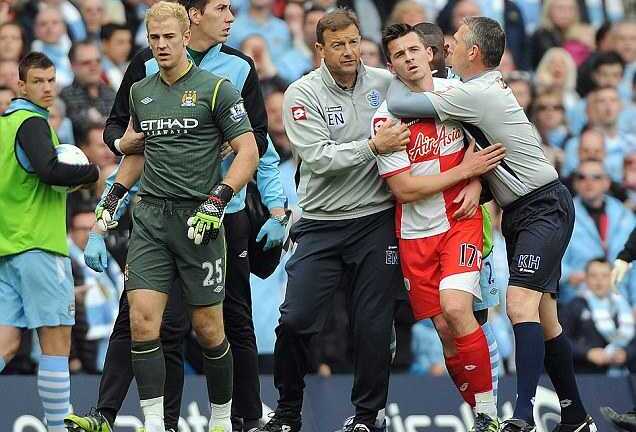 Tấn công sao Man City, Barton lãnh án treo giò cực nặng