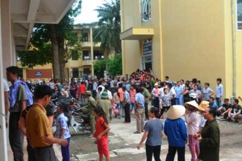 Hà Nội: Bé sơ sinh tử vong, người nhà bao vây bệnh viện