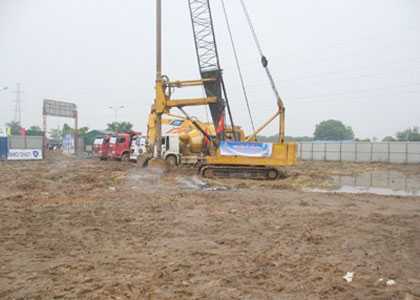 AZ Land bị khách hàng và nhà thầu tố 'xù' tiền