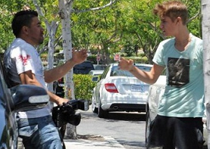 Hành hung, Justin Bieber đối mặt án tù nửa năm