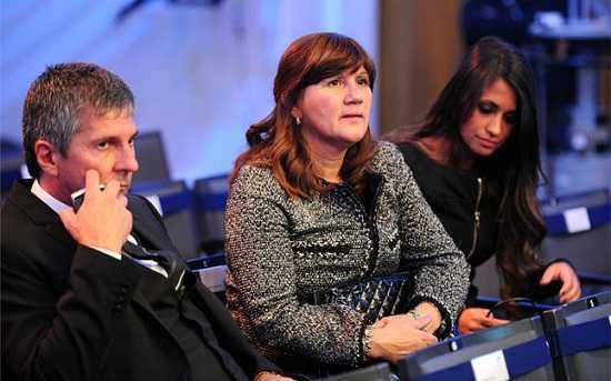 Gia đình Messi lên tiếng vụ tin đồn đột tử trên sân