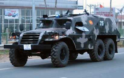 Việt Nam 'trẻ hóa' xe thiết giáp chở quân BTR-152