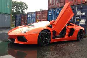 Siêu xe đổ bộ Việt Nam nhiều đến... sốc