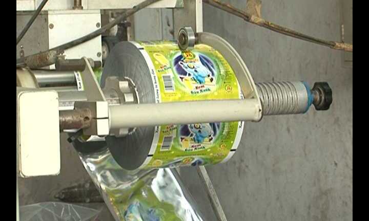 Thu giữ hơn 3.000 que kem ‘Tràng Tiền 25’