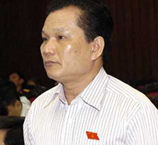 Thu ngân sách vượt cao – thu nhập người dân không tăng