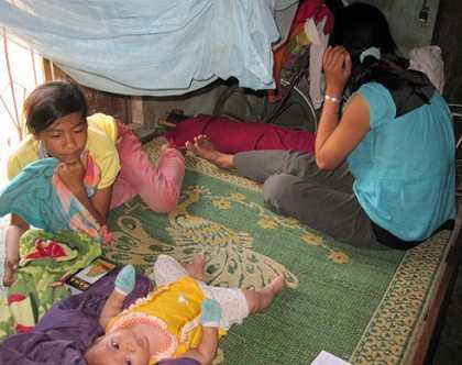 Sợ ế chồng: Sơn nữ lớp 7 bỏ học để cưới