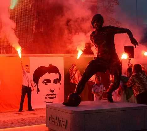 Euro 6h: Ba Lan lại sốc vì nạn kỳ thị chủng tộc