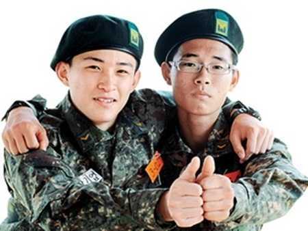 Quân đội Hàn lần đầu có sỹ quan chỉ huy gốc Việt