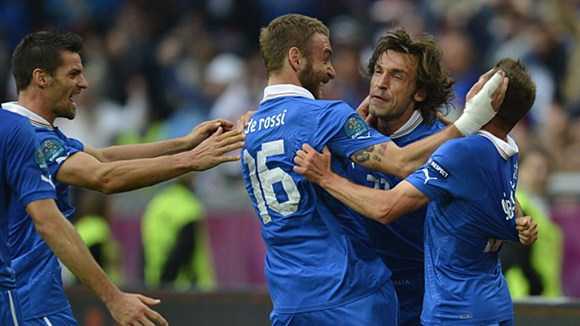 Italia 1-1 Croatia: Rơi vào thế khó