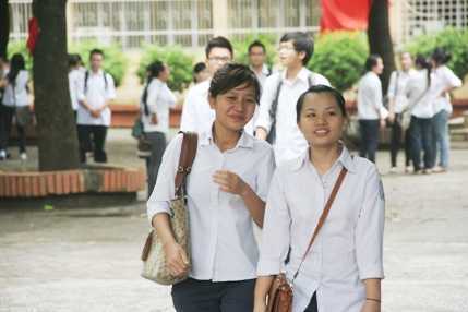 Thêm nhiều tỉnh công bố tỉ lệ tốt nghiệp đạt gần 100%