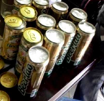 Ngụy trang 6kg 'ma túy đá' trong vỏ lon bia