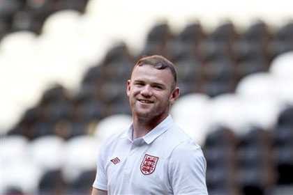Anh - Ukraine: Lần đầu của Rooney
