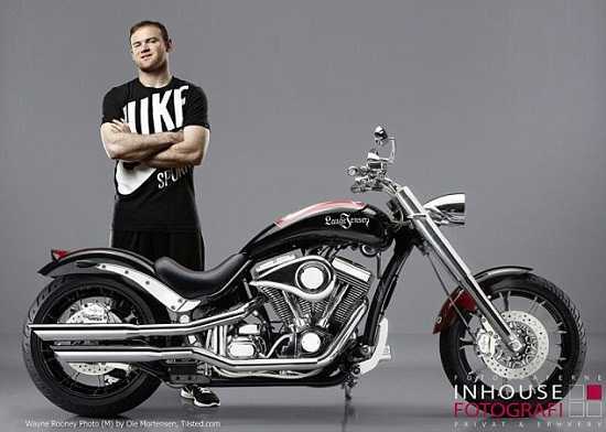 Rooney chơi trội, bán đấu giá xế nổ 