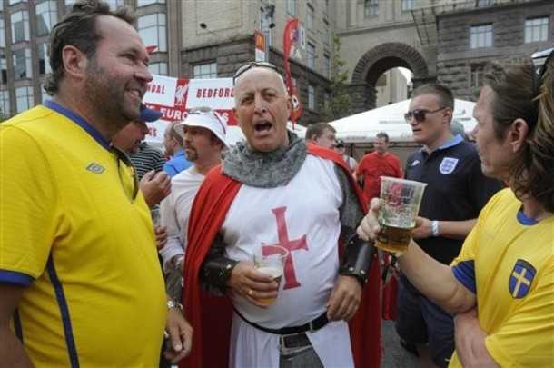 Tuyển Anh vô địch Euro: Tặng 2 tỷ bảng cho nền kinh tế