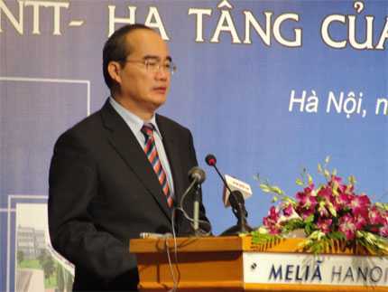 Dùng công nghệ thông tin giải quyết tắc giao thông