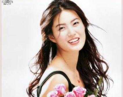 Lộ chân tướng Hoa hậu Hàn Quốc ‘chôm’ tiền của bạn