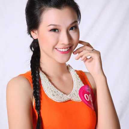 Nụ cười hớp hồn của thí sinh Miss sport 2012