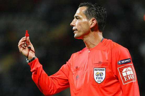 Euro 24h: Lộ diện trọng tài bắt chung kết Ý-TBN