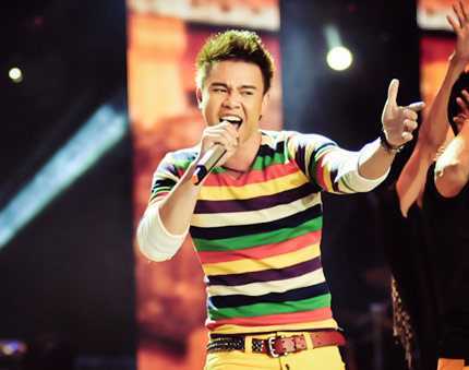 Sao mai điểm hẹn: Đông Hùng tỏa sáng cùng R&B