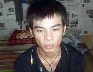 Thua cá độ, vào KTX nữ khống chế sinh viên cướp tài sản