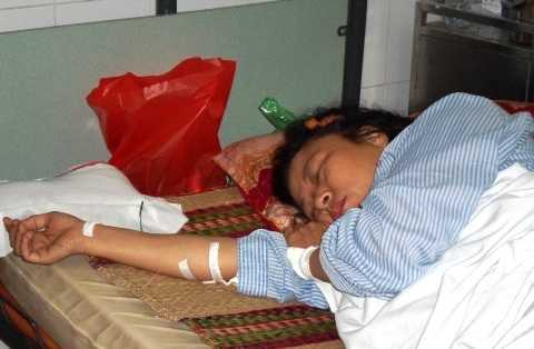 Hà Nội: Một phụ nữ vay nặng lại bị đánh bất tỉnh