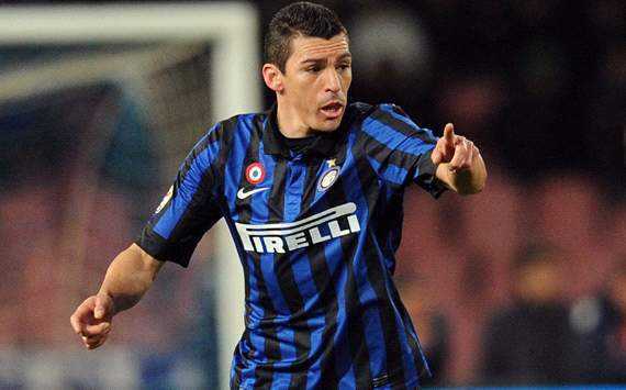 Rời Inter, Lucio bất ngờ đầu quân cho Juventus