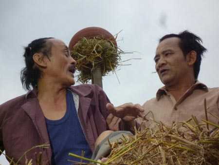 Vào ngôi làng để rồi cười … vỡ bụng