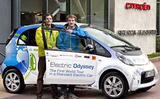 Ô tô điện đi vòng quanh thế giới sắp đến Việt Nam