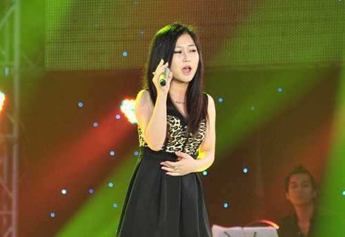 The Voice Việt Nam: Xem lại các tiết mục 'sởn da gà'