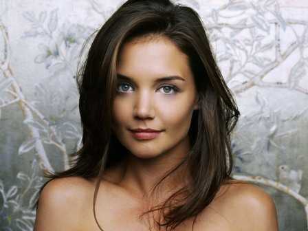 Katie Holmes tàn tạ ra sao từ khi thành 'bà Cruise'?