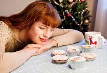 Người phụ nữ không thể ăn được trong suốt 2 năm liền