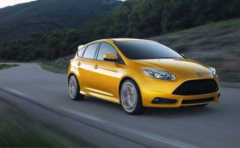 Ford Focus ST 2013 chỉ tốn 9 lít/100 km