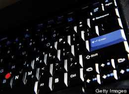 Mẹ 'hack' điểm cho con, bị phạt 30.000 USD