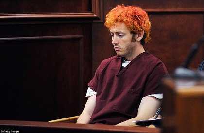 Clip: Sát thủ vụ xả súng rạp chiếu phim tại tòa