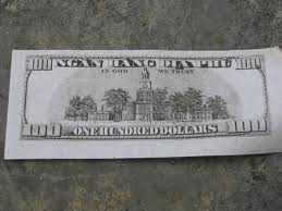 Lãnh án vì dùng tiền âm phủ tráo 2,1 tỉ đồng