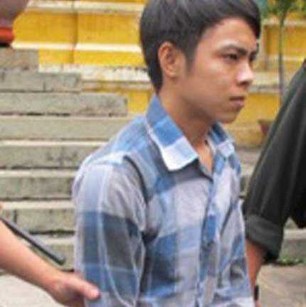 Yêu học sinh lớp 7, trả giá 18 năm tù