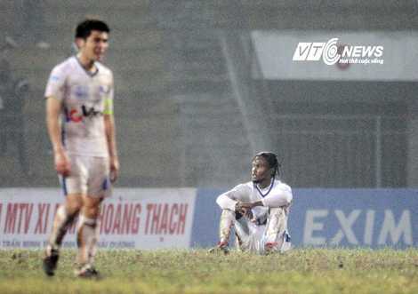 Vòng 23: Hải Phòng xuống hạng, SLNA phá kỷ lục hòa