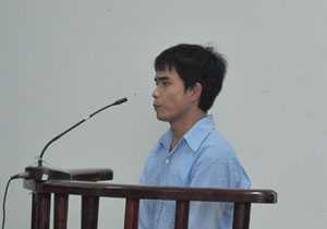 Lãnh án tù vì tranh giành đất đai trong gia đình