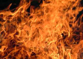 Cháy lớn chưa rõ nguyên nhân ở Ninh Bình