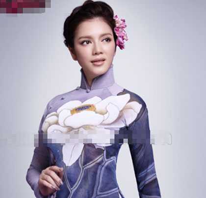 Lý Nhã Kỳ quảng bá VN bằng áo dài chục tỷ?