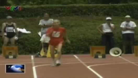 Cụ ông 102 tuổi quyết bảo vệ kỉ lục điền kinh thế giới