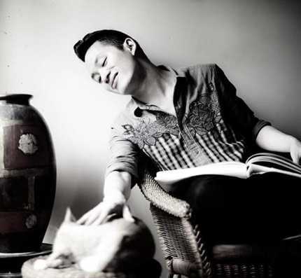 Tùng Dương: Nở rộ thi hát, nghệ thuật thụt lùi