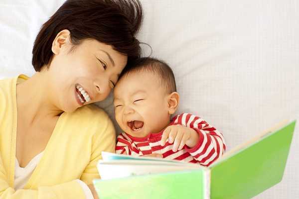Trẻ chậm nói do 