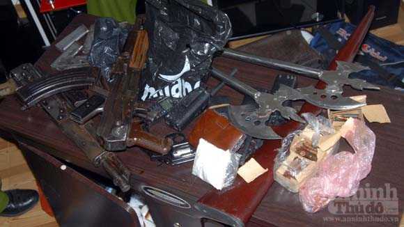 'Kho' vũ khí khủng trong nhà trùm ma túy