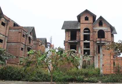 Hà Nội sắp đánh thuế 10% giá trị biệt thự bỏ hoang